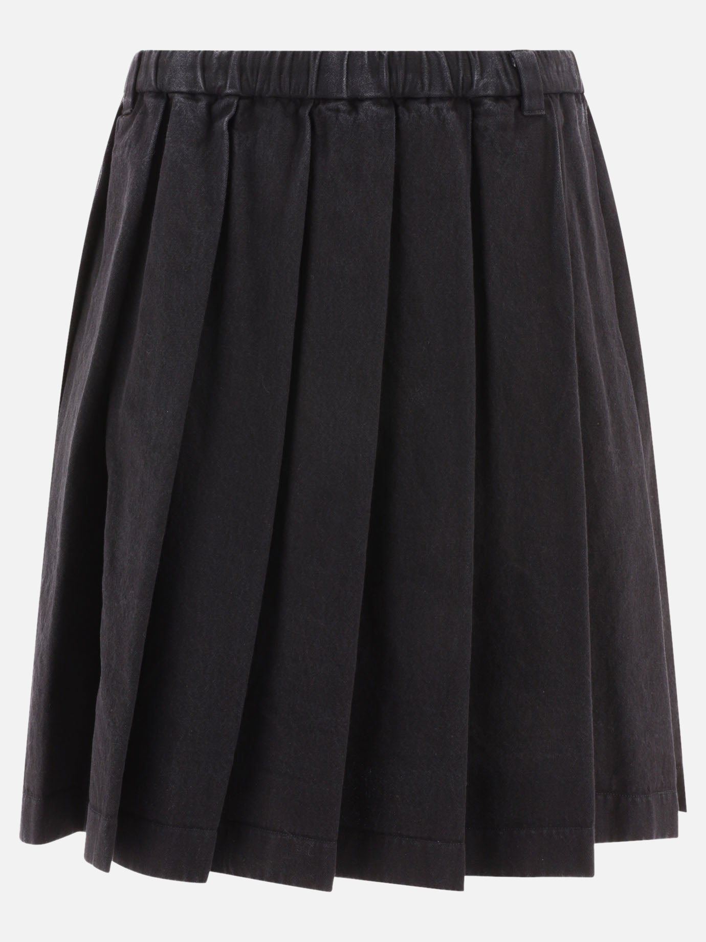 Pleated skirt