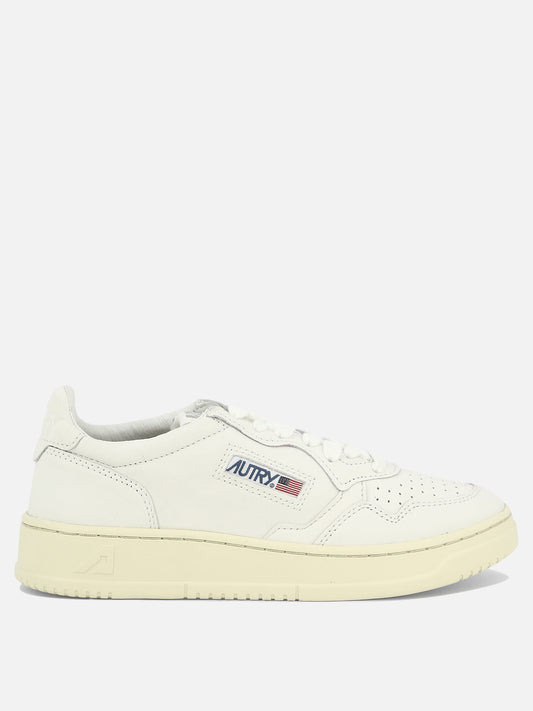 Low top sneakers 100% cow leather - 100% rubber  White - Autry Women | PLP | VIETTI Online Store 
