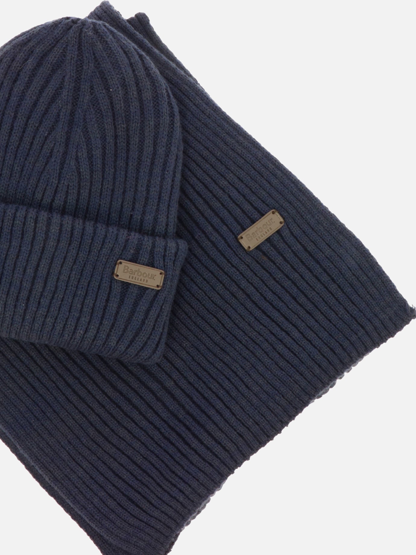 "Crimdon" scarf and beanie ribbed set