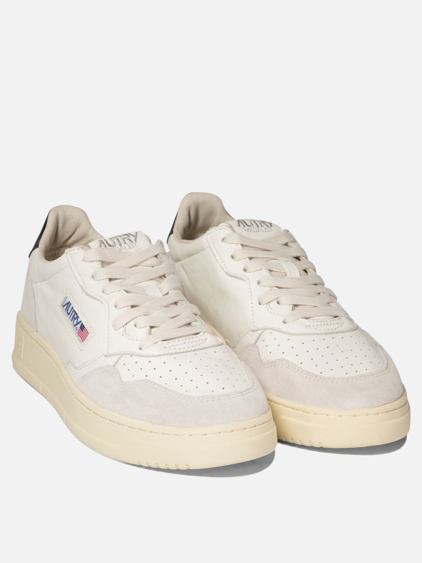 Autry "Medalist" sneakers White