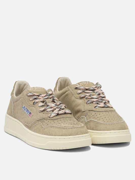 Low top sneakers 100% cow leather - 100% rubber  Beige - Autry Women | PDP | VIETTI Online Store | 2
